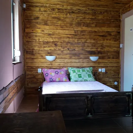 Botanical Garden Guest house 2*